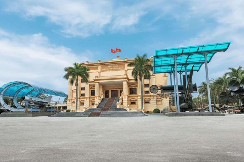 Bảo t&agrave;ng Ph&ograve;ng kh&ocirc;ng Kh&ocirc;ng qu&acirc;n l&agrave; nơi t&aacute;i hiện sinh động h&agrave;nh tr&igrave;nh chiến đấu v&agrave; trưởng th&agrave;nh của lực lượng bảo vệ bầu trời Tổ quốc.